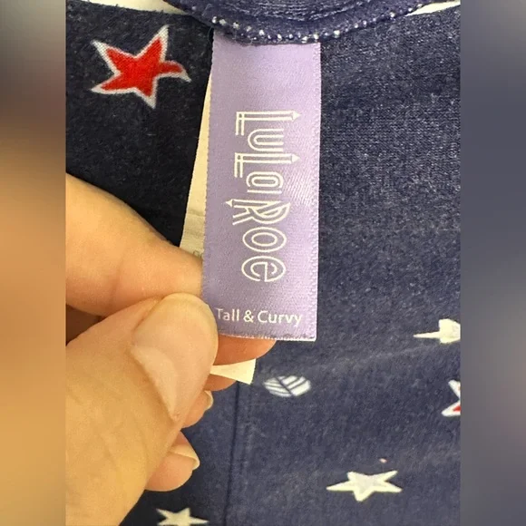 Lularoe tall and curvy leggings - Picture 3 of 4